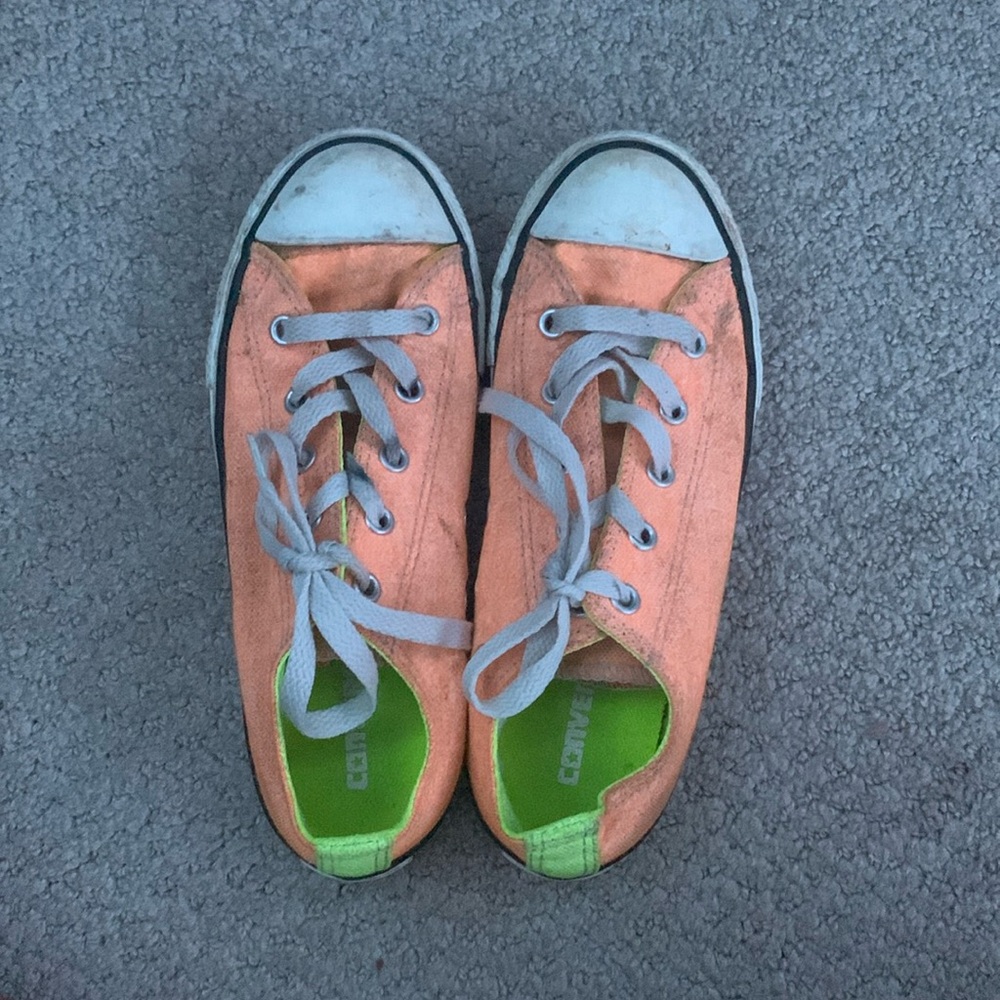 ⭐️LIMITED EDITION⭐️.        Shoes! Perfect for a 7-9 year old!!!